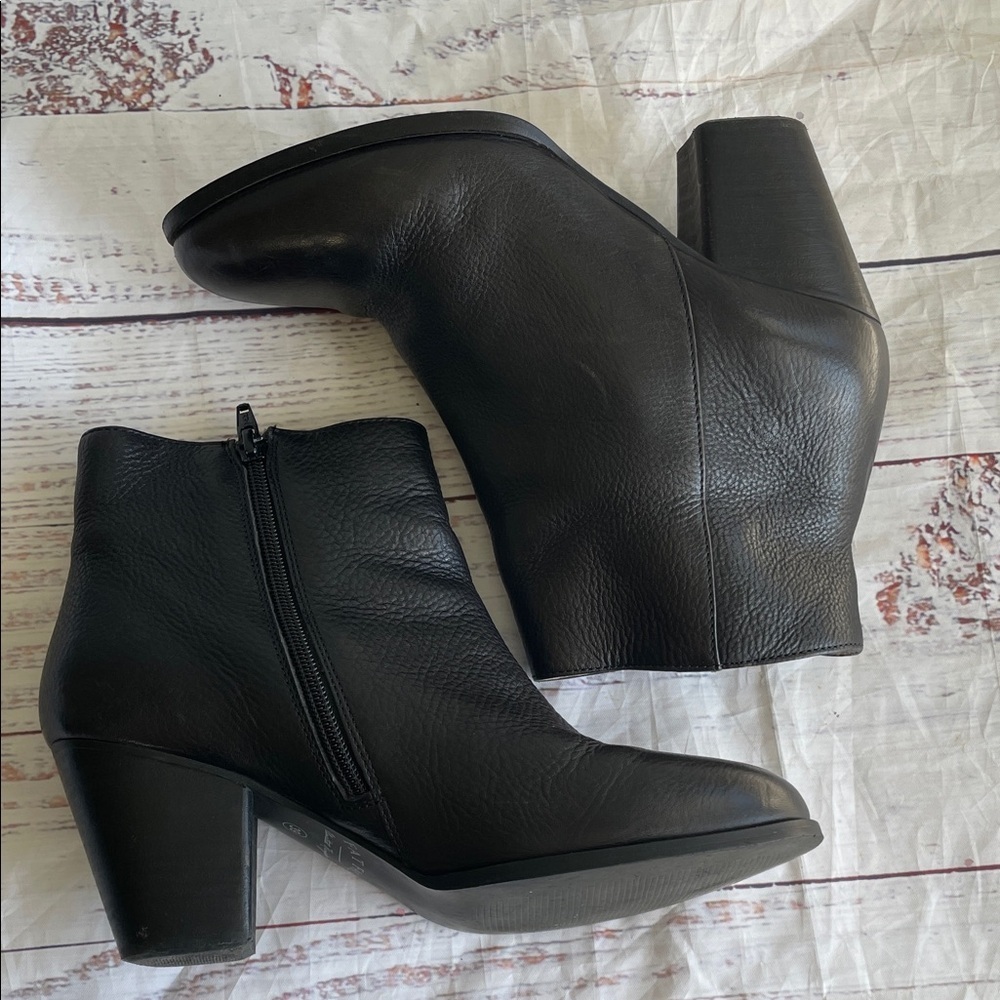 Fat Face Black Ankle Booties